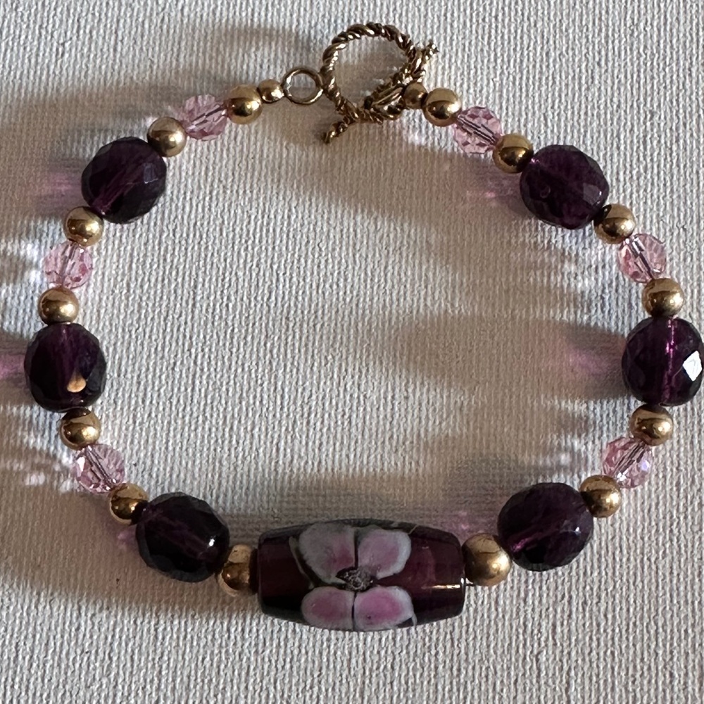 Vintage Glass Purple and Pink Beaded Toggle Bracelet